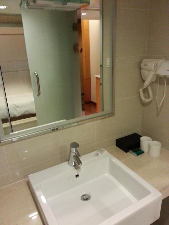 Ji Hotel Culture Center Tianjin Room photo